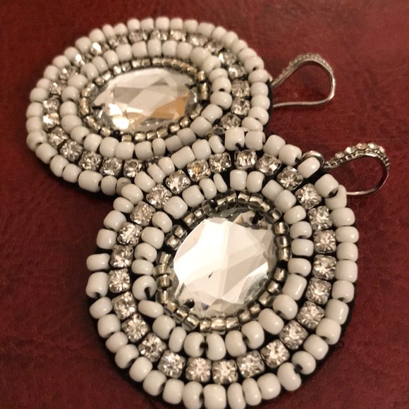 Earrings - Picture 6 of 6